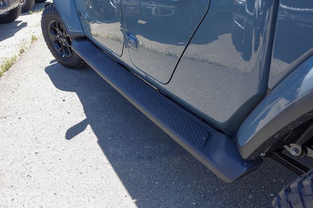 new 2025 Jeep Gladiator car, priced at $46,270