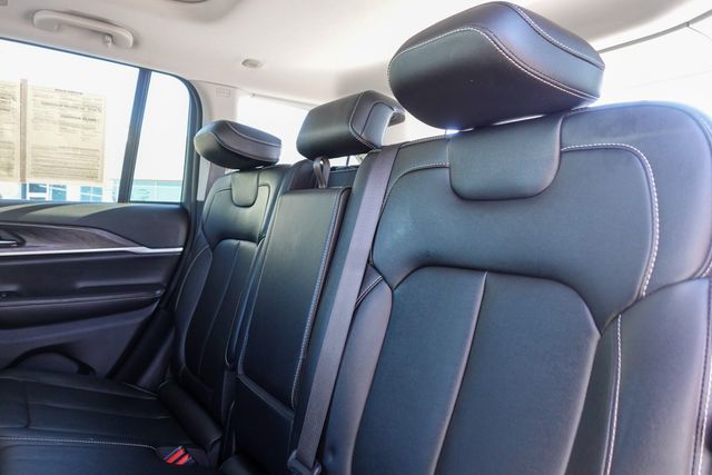 used 2024 Jeep Grand Cherokee car, priced at $30,788