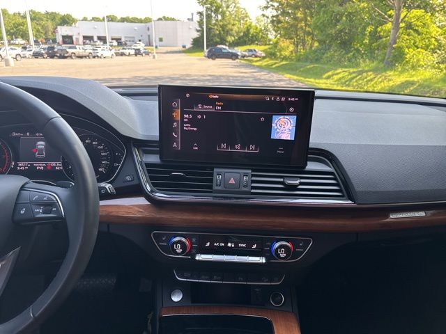 used 2021 Audi Q5 car, priced at $27,699