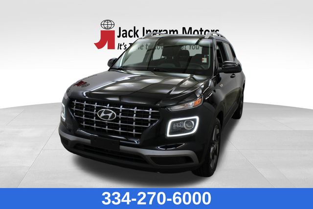 used 2021 Hyundai Venue car, priced at $17,999
