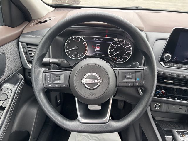 used 2023 Nissan Rogue car, priced at $24,599