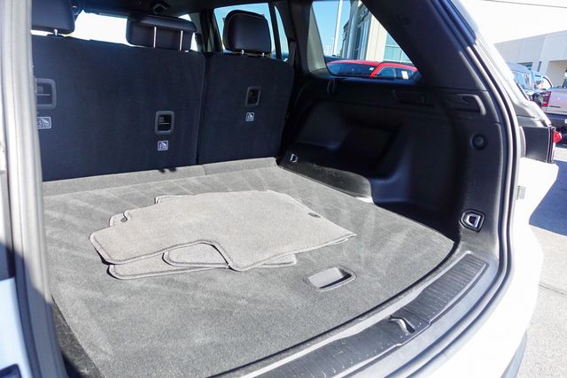 used 2022 Jeep Grand Cherokee car, priced at $31,888