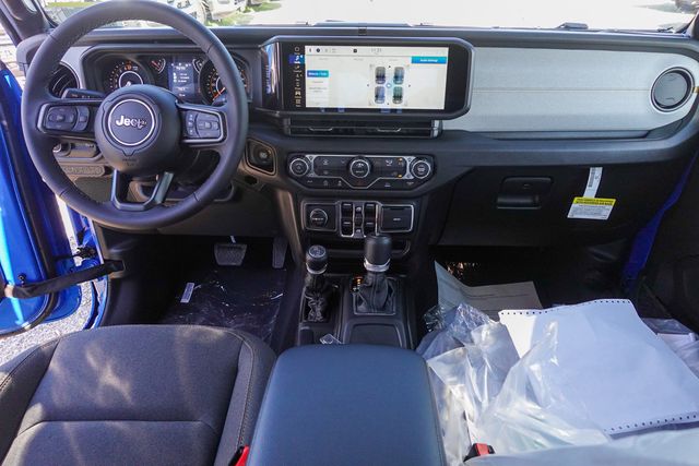 new 2026 Jeep Gladiator car, priced at $46,895