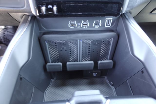 new 2025 Ram 1500 car, priced at $58,476