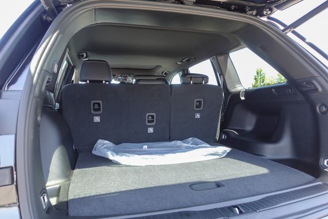 new 2025 Jeep Grand Cherokee car, priced at $40,350