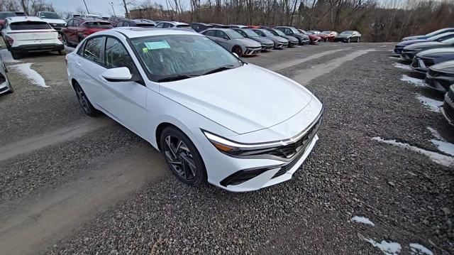 new 2025 Hyundai Elantra car, priced at $26,059