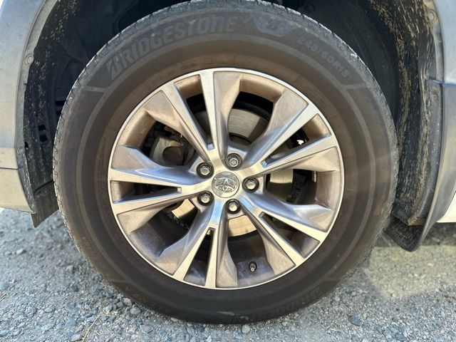 used 2015 Toyota Highlander car, priced at $19,731