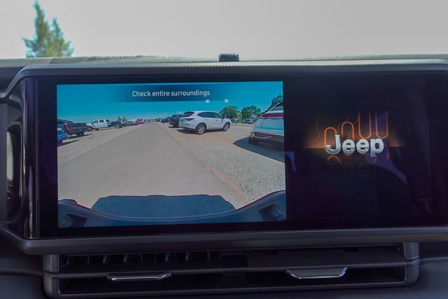 new 2025 Jeep Gladiator car, priced at $44,270