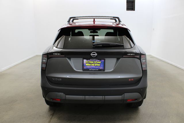 new 2025 Nissan Kicks car, priced at $29,405