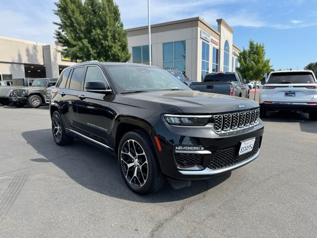 used 2022 Jeep Grand Cherokee car, priced at $40,844