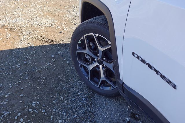 new 2025 Jeep Compass car, priced at $31,340