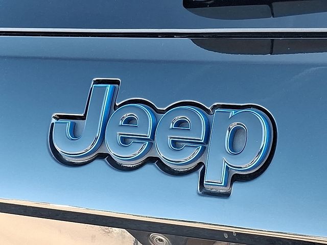 used 2018 Jeep Grand Cherokee car, priced at $17,966