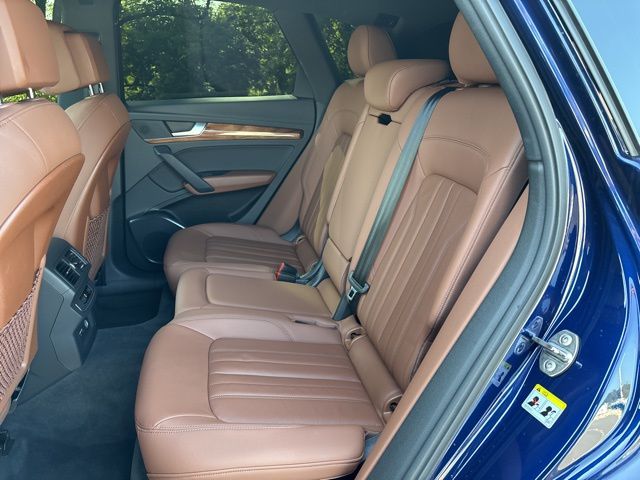 used 2021 Audi Q5 car, priced at $27,699