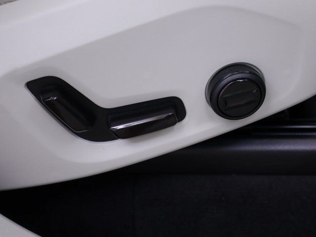 new 2025 Volvo XC90 Plug-In Hybrid car, priced at $72,153