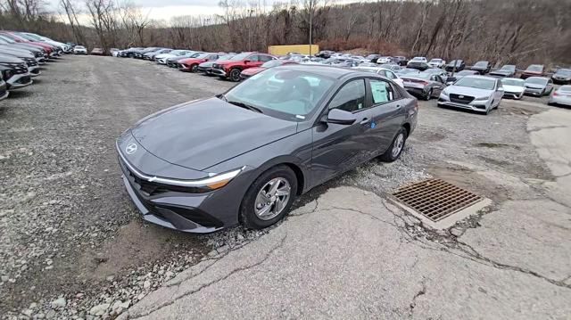 new 2025 Hyundai Elantra car, priced at $23,174