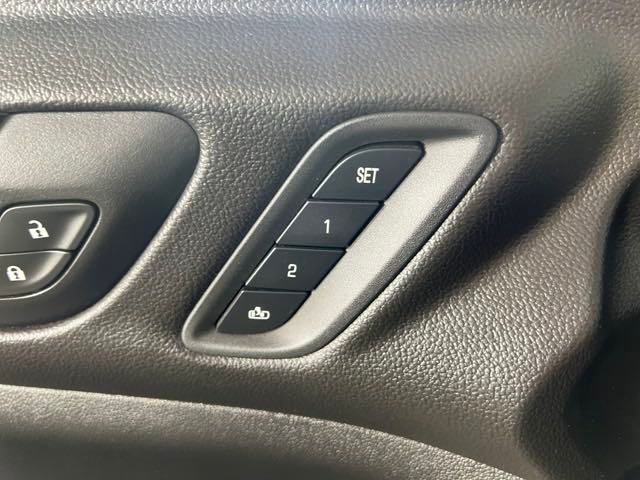 used 2022 GMC Acadia car, priced at $26,000