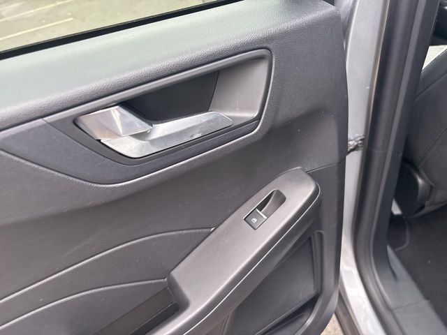 used 2021 Ford Escape Hybrid car, priced at $16,499