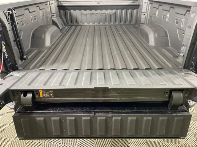 used 2024 GMC Sierra 2500HD car, priced at $72,000