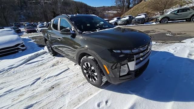 new 2025 Hyundai Santa Cruz car, priced at $32,785