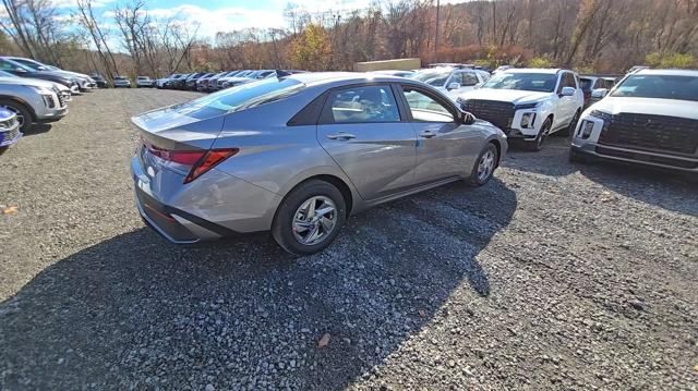 new 2025 Hyundai Elantra car, priced at $23,213