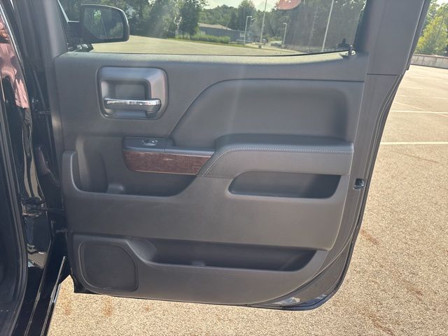 used 2018 GMC Sierra 1500 car, priced at $33,799