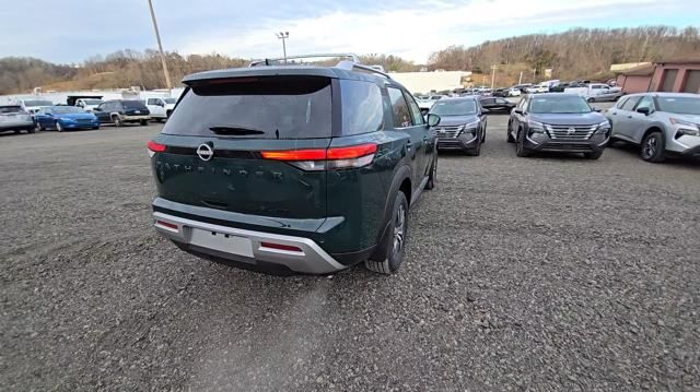 new 2025 Nissan Pathfinder car, priced at $46,543