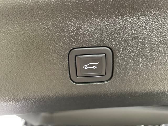 used 2023 Chevrolet Tahoe car, priced at $63,000