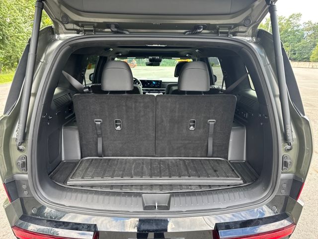 used 2024 Hyundai Santa Fe car, priced at $37,899