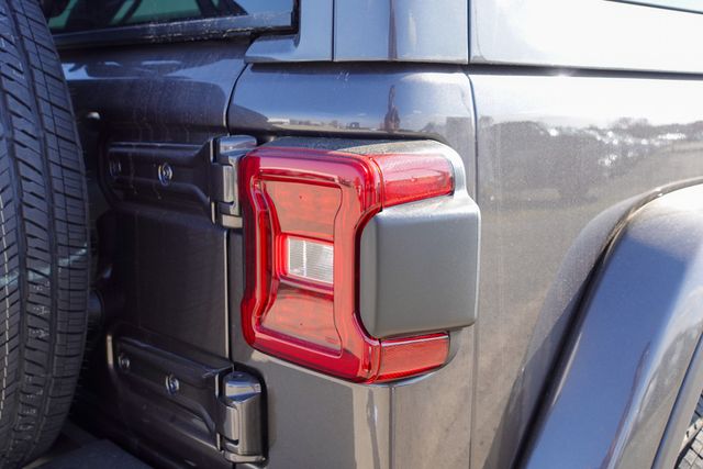 new 2025 Jeep Wrangler car, priced at $52,370
