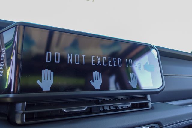 new 2025 Jeep Gladiator car, priced at $40,530