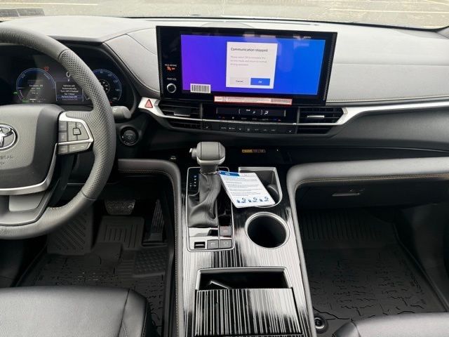 new 2025 Toyota Sienna car, priced at $52,814