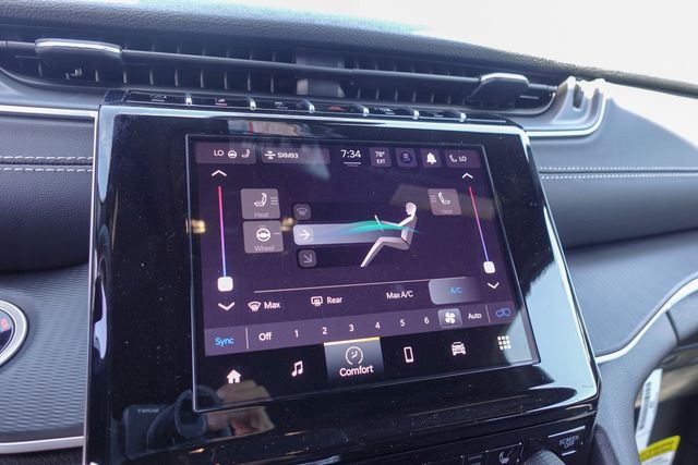 new 2025 Jeep Grand Cherokee car, priced at $41,350