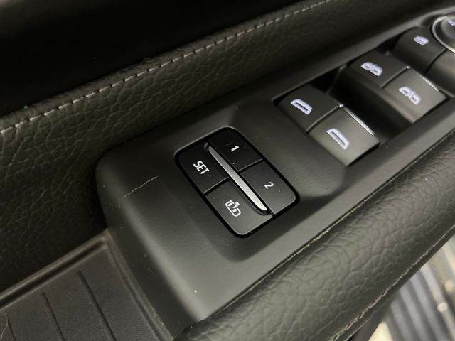 used 2022 GMC Yukon car, priced at $59,000