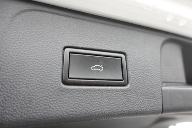 used 2019 Volkswagen Atlas car, priced at $22,000