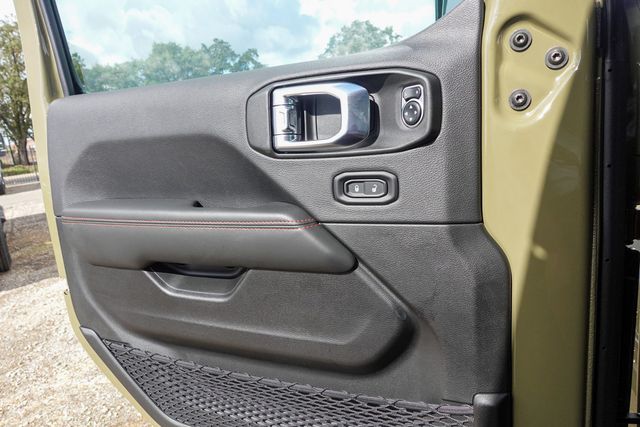 new 2025 Jeep Gladiator car, priced at $57,415