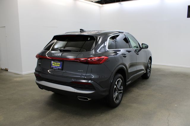 new 2025 Audi Q5 car, priced at $60,175