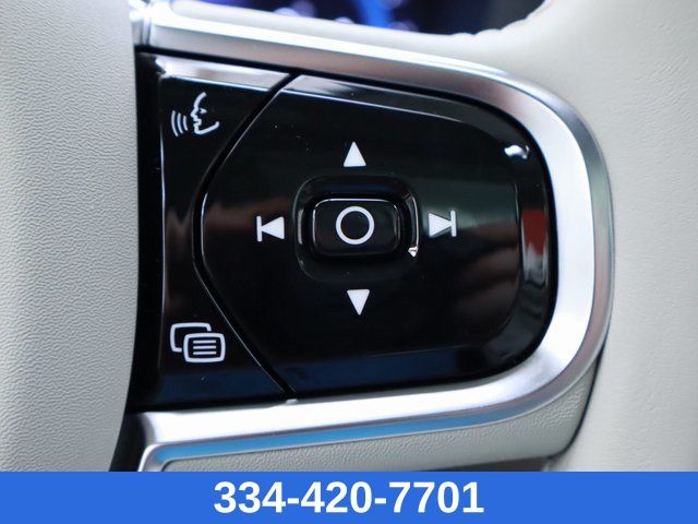 new 2025 Volvo XC60 car, priced at $53,128