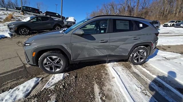 new 2025 Hyundai Tucson car, priced at $33,105