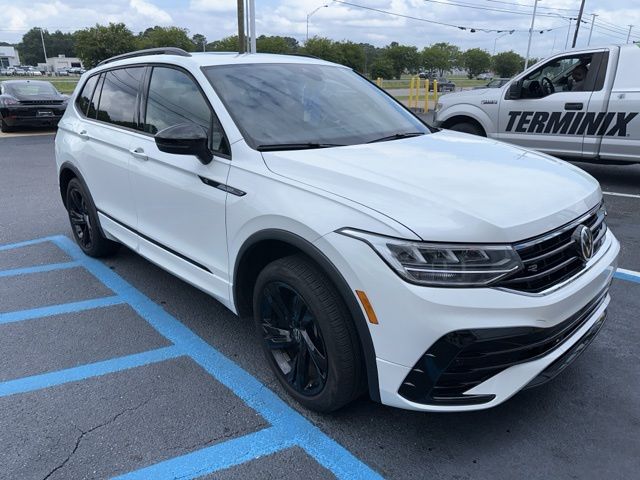 used 2024 Volkswagen Tiguan car