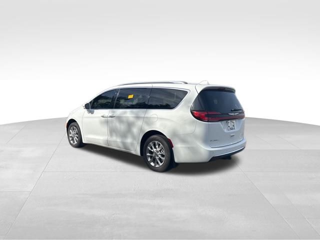 used 2021 Chrysler Pacifica car, priced at $32,699
