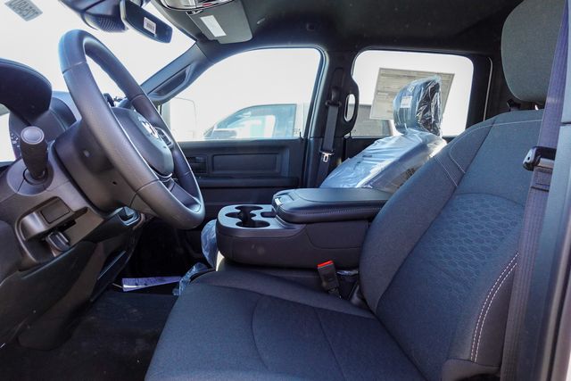 new 2025 Ram 2500 car, priced at $60,365