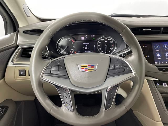 used 2023 Cadillac XT5 car, priced at $32,000