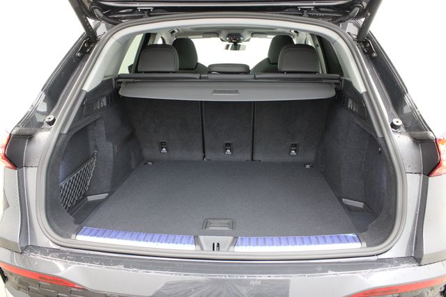 new 2025 Audi Q5 car, priced at $61,300