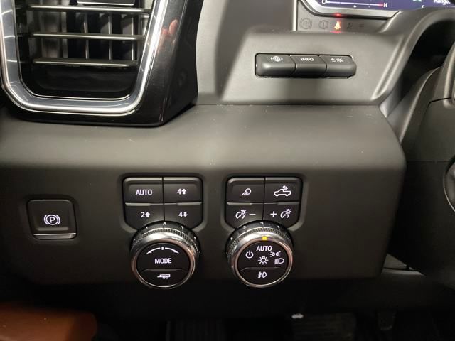 used 2023 GMC Sierra 1500 car, priced at $62,000
