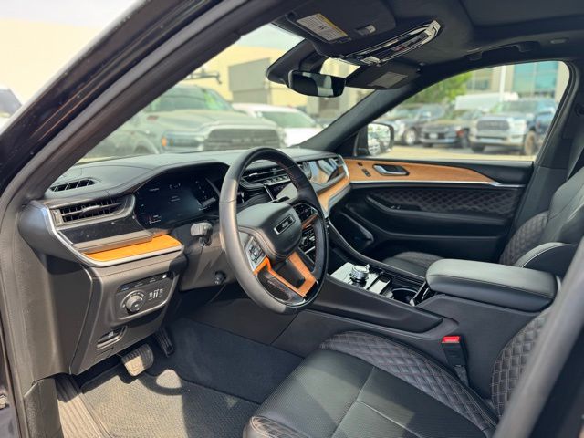 used 2022 Jeep Grand Cherokee car, priced at $42,649