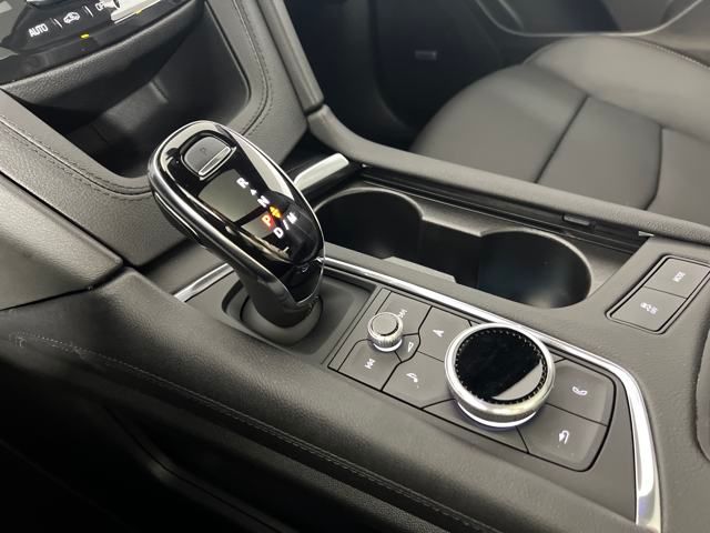 new 2025 Cadillac XT5 car, priced at $57,790