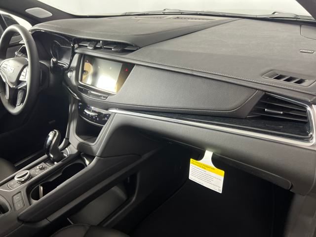 new 2025 Cadillac XT5 car, priced at $55,415