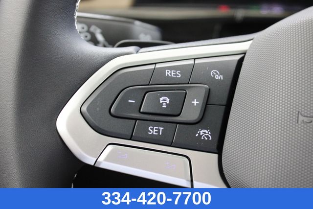 new 2025 Volkswagen Atlas car, priced at $44,703
