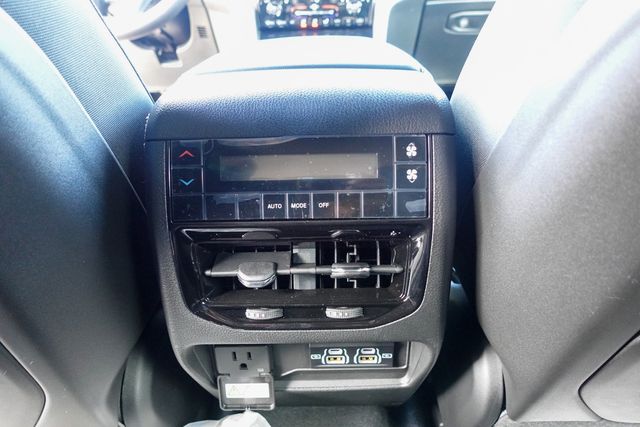 new 2025 Jeep Grand Cherokee L car, priced at $40,967
