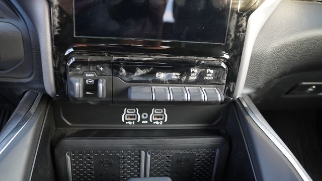 new 2025 Ram 3500 car, priced at $75,435